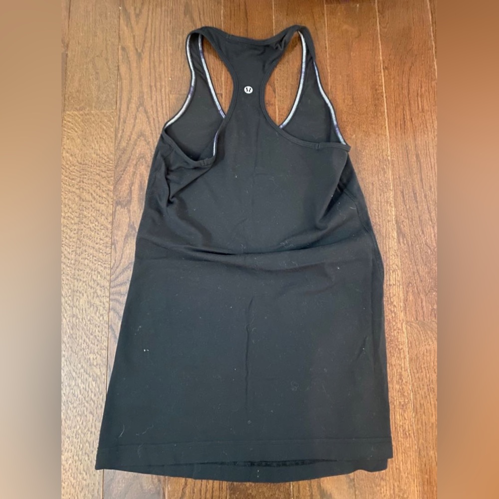 Woman’s Lululemon Razor Back Tank Top